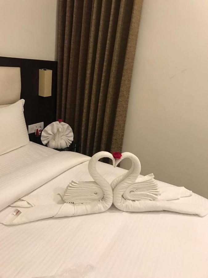 Hotel Anandi Inn Ballia エクステリア 写真